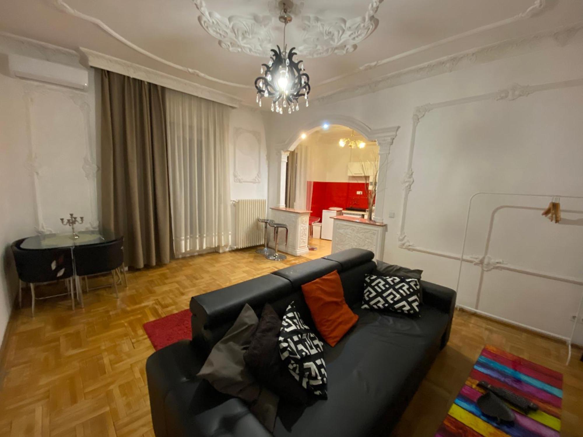 Apartment And Rooms Heart Of The City Budapest Exterior foto