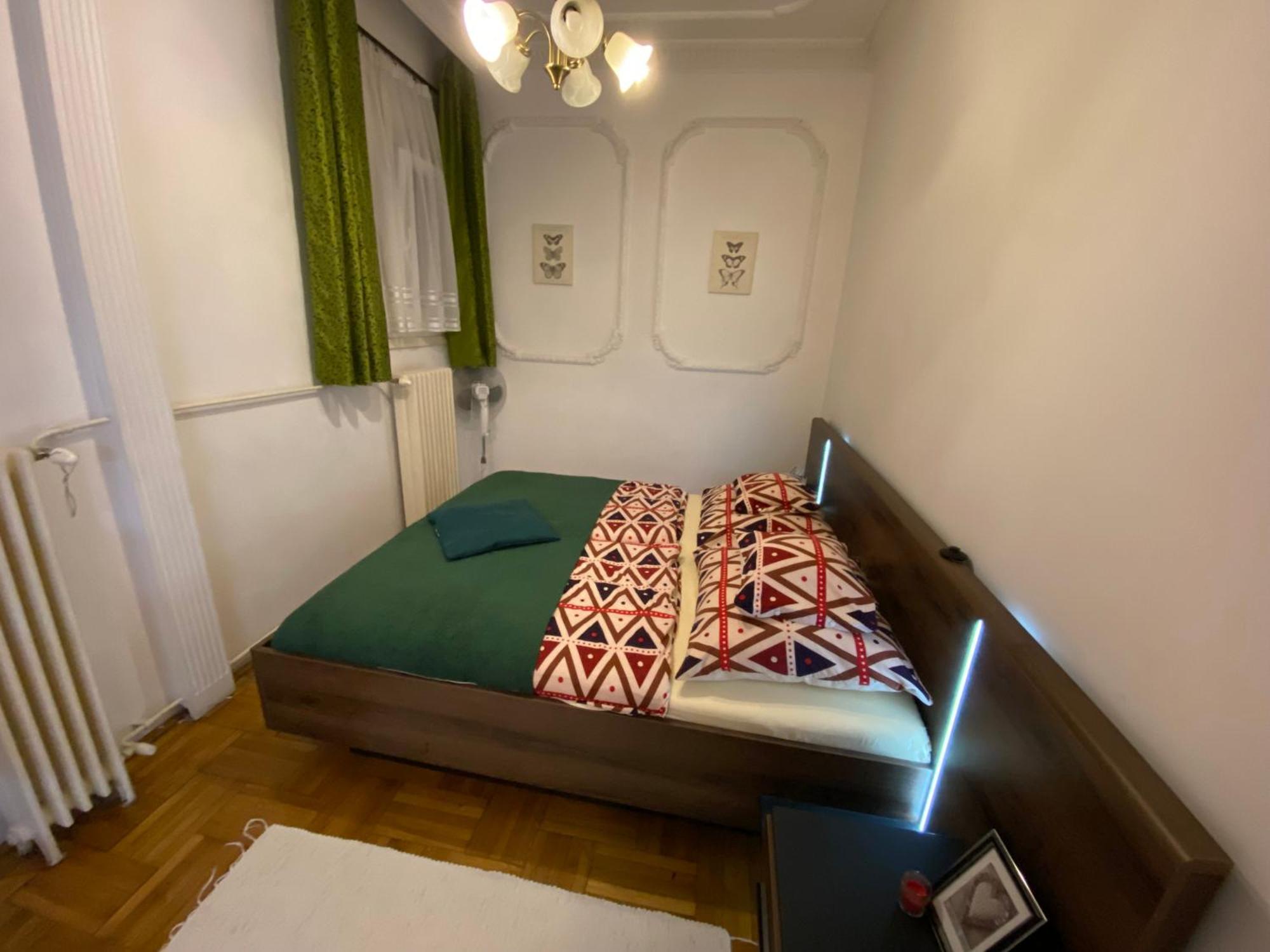 Apartment And Rooms Heart Of The City Budapest Exterior foto